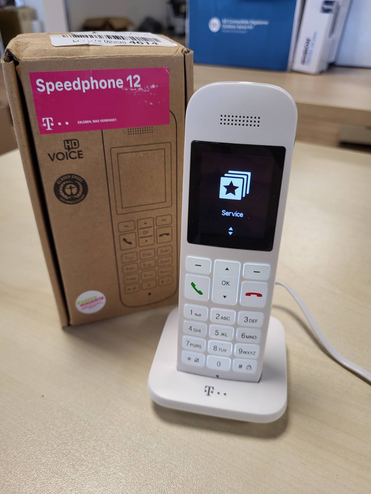 273212 - Telekom Speedphone 12 Telefon fiks pa tel me ekran me ngjyra | HD Voice për tingull të pasur duke përfshirë thirrje pa duar | Telefon DECT për ruterët Telekom Speedport Smart & Pro | Telefon IP me rrezatim të ulët