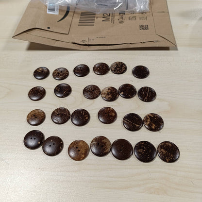 274733 - JAXICREY 30 copë kopsa druri, kopsa kafe 30 mm kopsa druri klasike natyrale për fëmijë. Bli për punime artizanale kopsa kokosi. Kopsa qepjeje druri me 2 vrima për qepje xhaketash.