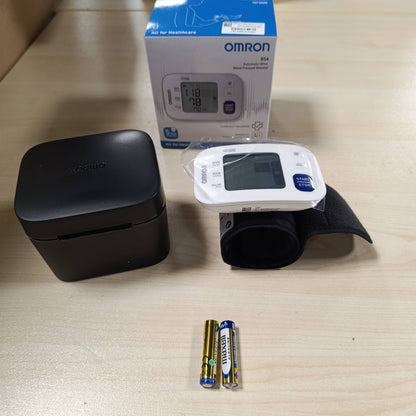 275191 - OMRON RS4, monitor automatik i tensionit të gjakut për kyçin e dorës, fitues i testit Stiftung Warentest 11/2023, i validuar klinikisht, me memorie, sensor pozicionimi për matje të saktë, kontroll i përshtatshmërisë së manshetës