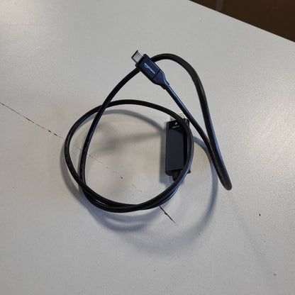 320446 - AMAZON BASICS - Përshtatës kablli unidireksional USB-C në HDMI, 4K@30Hz, 0.9 m, i zi, i pajtueshëm me Thunderbolt 3