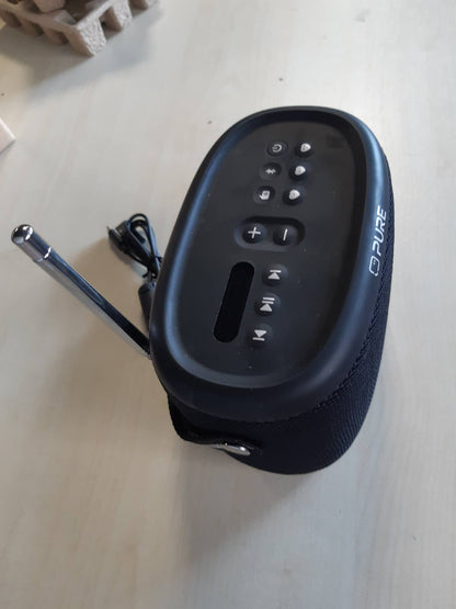 272848 - PURE Altoparlant Bluetooth për ambiente të jashtme Woodland, i papërshkueshëm nga uji, zë 10W, radio DAB+ dhe FM, jetëgjatësi baterie 14 orë, mbrojtje IP67, Bluetooth 5.1 - i zi