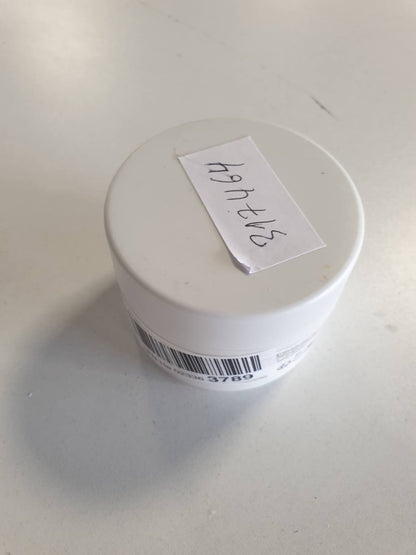317464 - WELLA PROFESSIONALS Maskë për riparim intensiv të flokëve FUSION - 150ml - Ushqen, zbërthen, parandalon thyerjen dhe shton shkëlqim për flokë të thatë dhe të dëmtuar