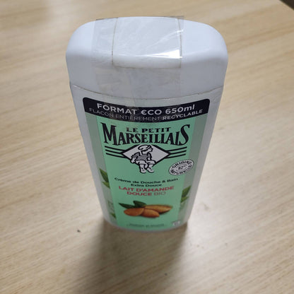 308418 - LE PETIT MARSEILLAIS Larës trupi ekstra i butë, qumësht organik bajamesh, 650 mL