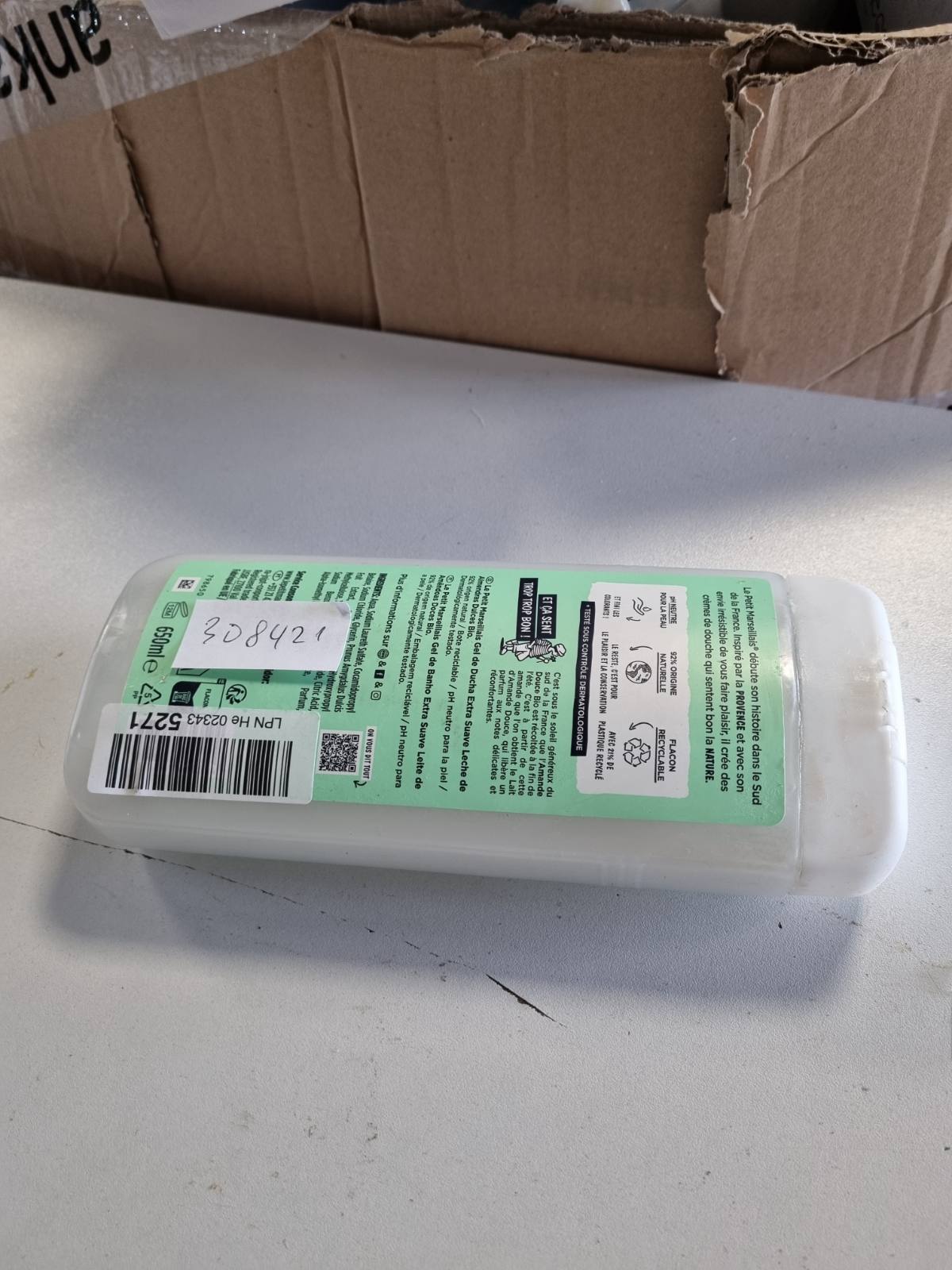 308421 - LE PETIT MARSEILLAIS Larës trupi ekstra i butë, qumësht organik bajamesh, 650 mL