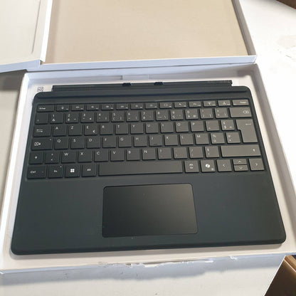 272753 - SURFACE Tastiera Pro - E zezë