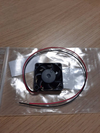 320739 - Sunon Ventilator 5V DC 0.6W 40x40x10mm 12m³/h 6100rpm