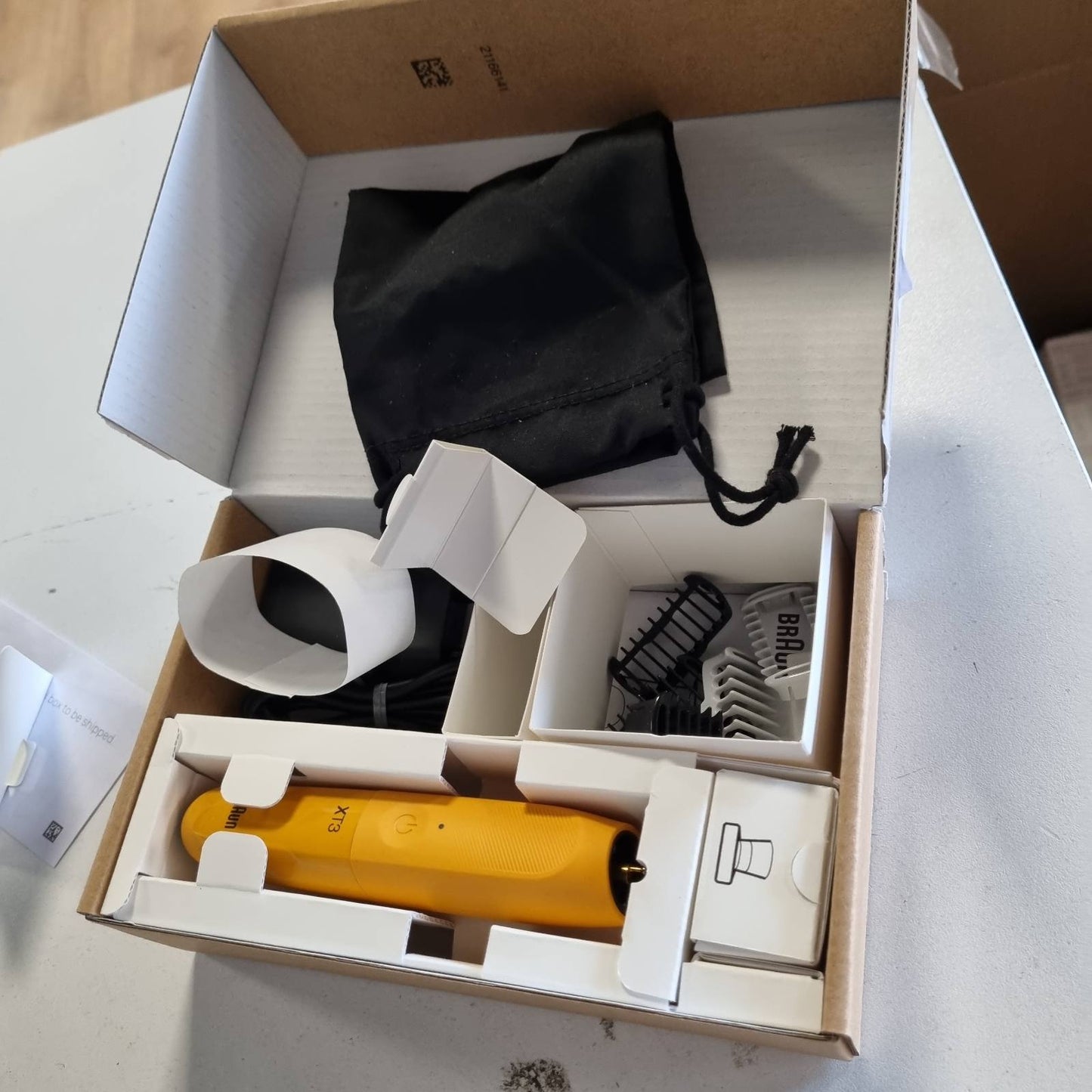 316318 - BRAUN Makinë prerëse XT3205 për fytyrën dhe trupin, 7 aksesorë, rroje elektrike, bateri 45 minuta, e papërshkueshme nga uji, e verdhë