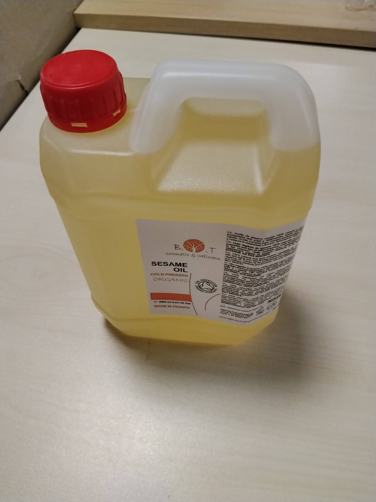 316187 - Vaj Susami Organik, 100% i Pastër, i Shtypur në të Ftohtë, 2000 ml