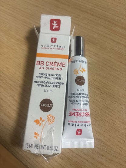 317029 - ERBORIAN Krem BB me Xhensen - 15 ml - Krem Dite me Ngjyrë me Efekt për Lëkurën e Bebes - Krem Korean për Fytyrën 5 në 1 me SPF 20 - Ngjyrë Lëkure: Çokollatë