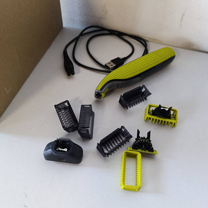 315700 - PHILIPS Makinë prerëse elektrike autentike për fytyrën dhe trupin OneBlade, makinë rroje dhe prerëse trupi, 3 tehe 360, 4 krehër për flokë (1, 2, 3, 5 mm), 1 komplet trupi, QP2834/31