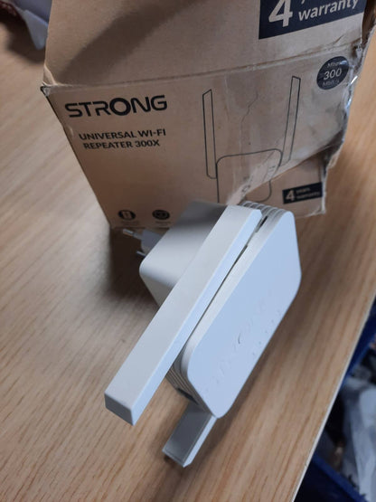 309062 - Amplifikator WiFi 300Mbit/s, për prizë elektrike, WPS, portë LAN, modalitet pike aksesi, i pajtueshëm me të gjithë ruterët