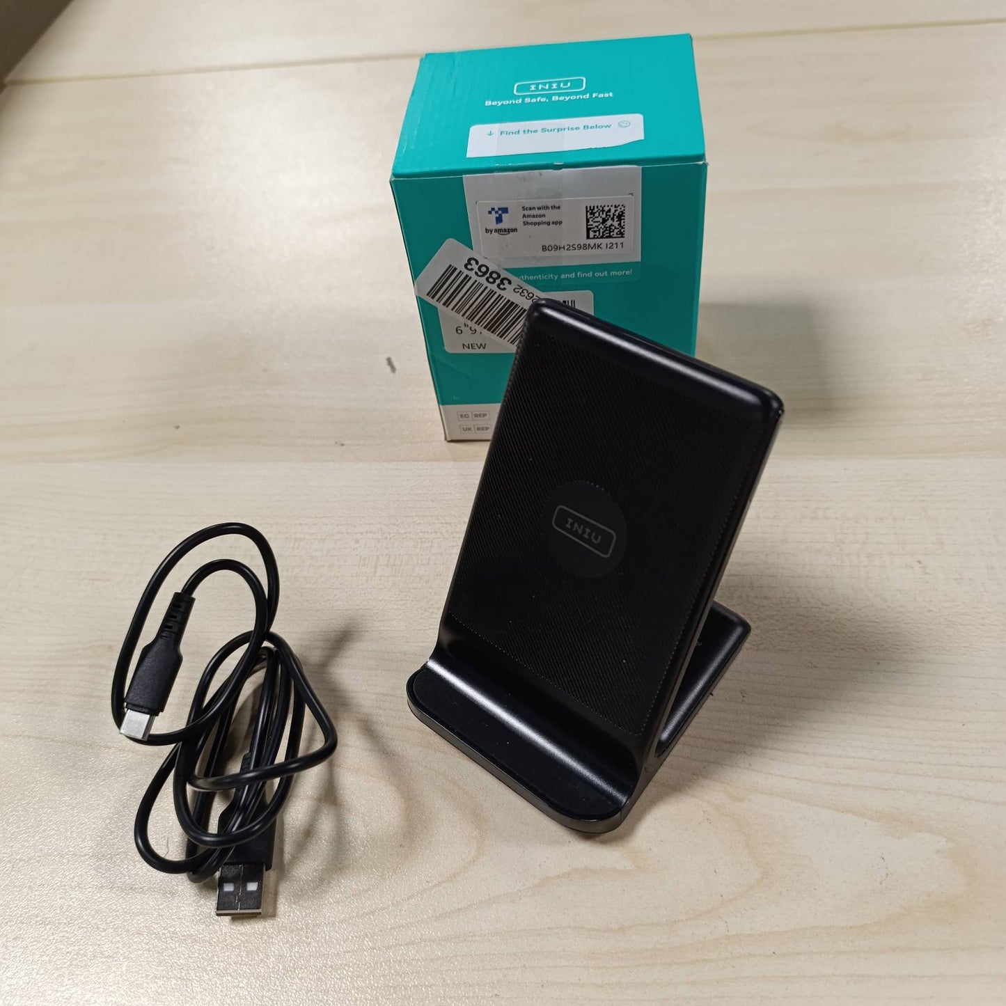 276924 - INIU – Mbështetëse karikimi pa tel, stacion karikimi induktiv 15W, për iPhone dhe Samsung