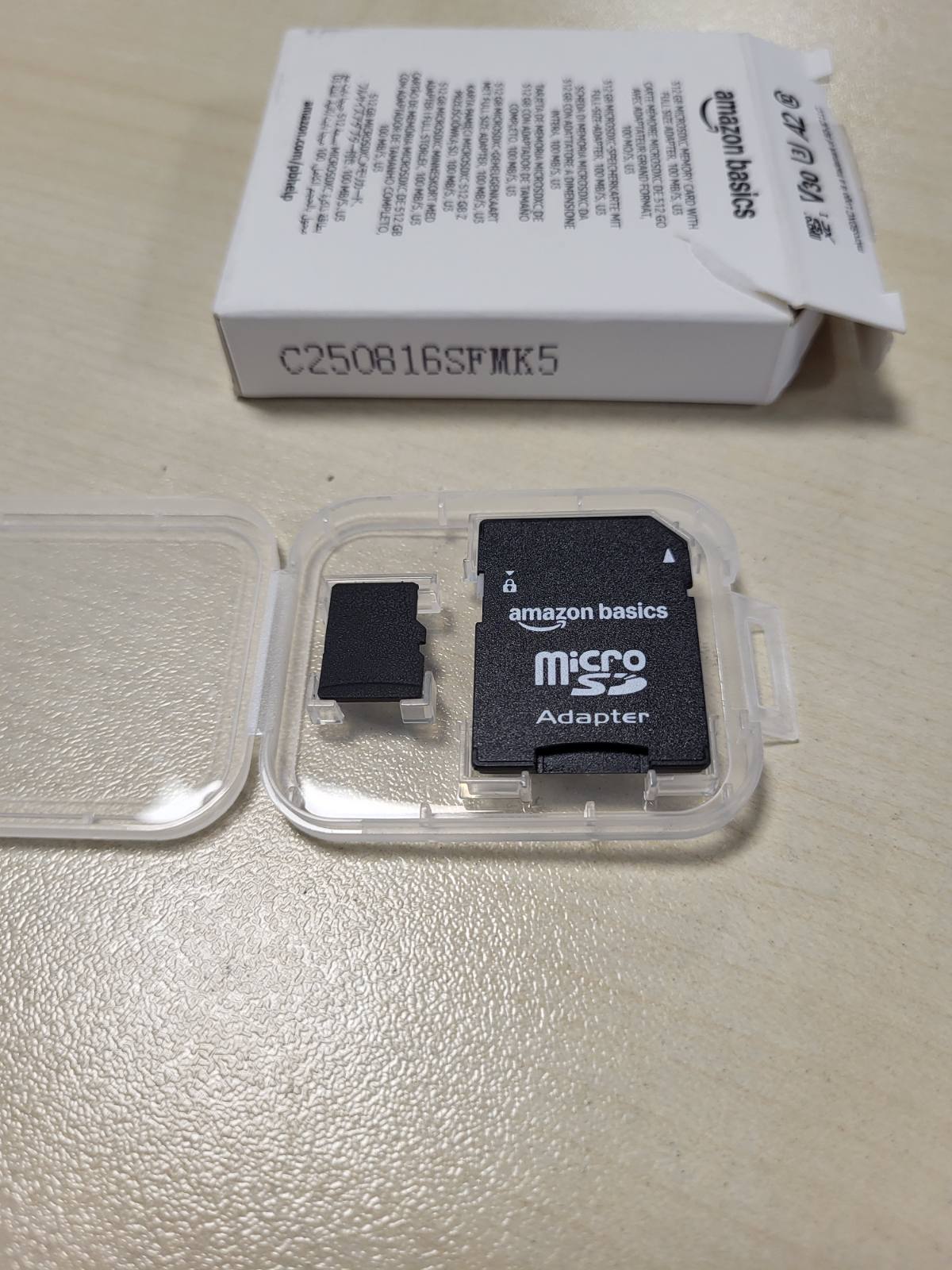 273037 - AMAZON BASICS Kartë memorieje microSDXC me madhësi të plotë, A2, U3, shpejtësi leximi deri në 100 MB/s, 512 GB, e zezë