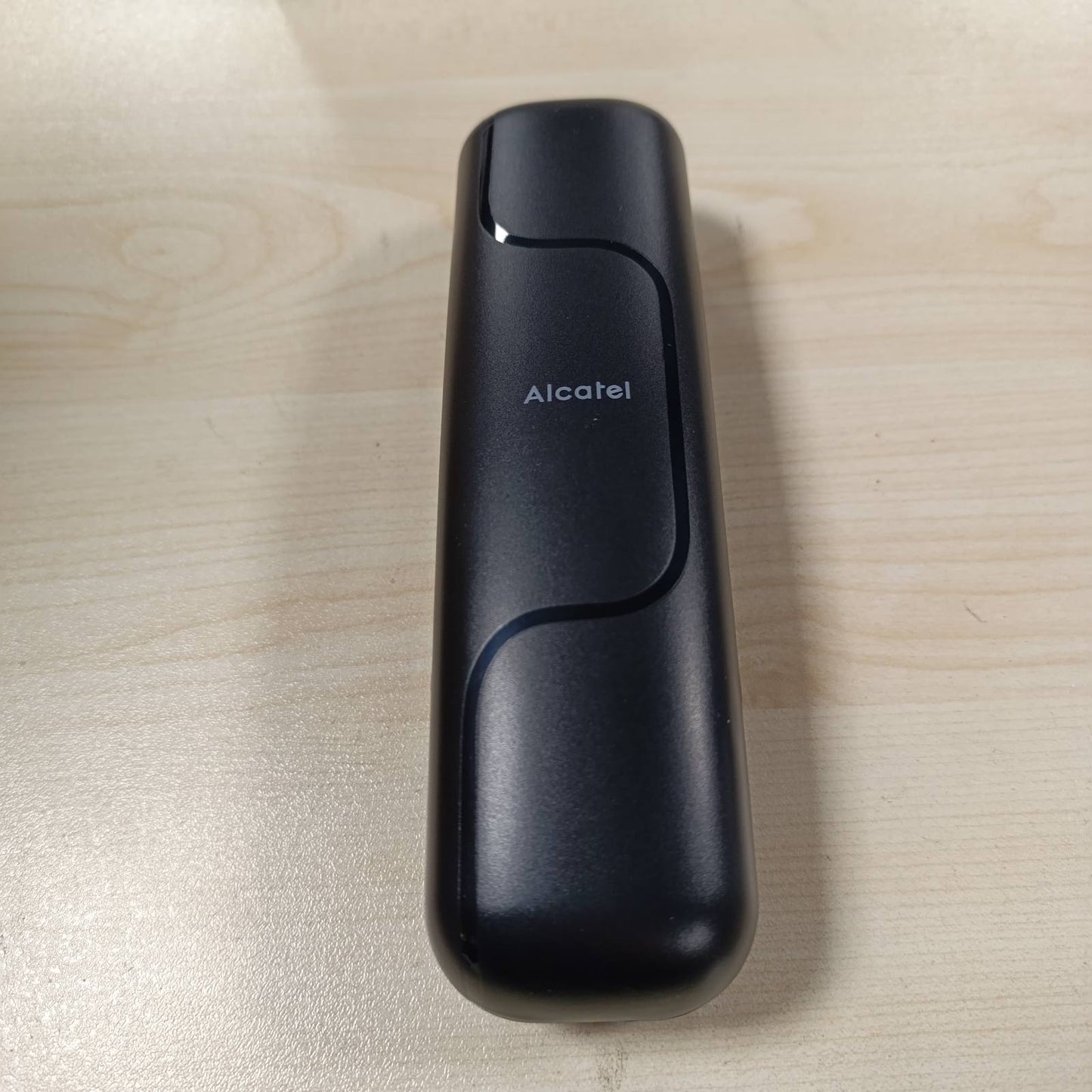 276973 - ALCATEL T06 - Telefon fiks me kabllo - Dizajn ultra kompakt - I montueshëm në mur - Buton rithirrjeje - I zi