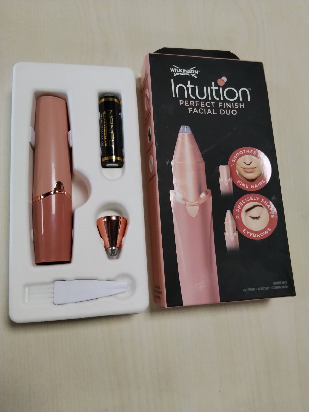317313 - WILKINSON SWORD Rasoir Intuition Perfect Finish Facial Duo