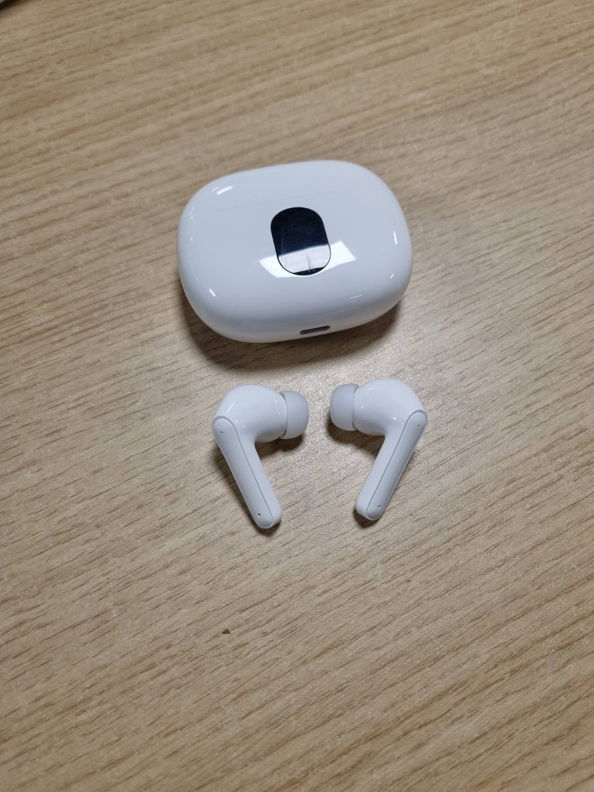 274793 - Kufje Bluetooth ZZU 2026 Pa Tel Bluetooth 5.4, me 4 Mikrofonë ENC, Ekran LED, Kohë Luajtjeje 48 Orë, Bas i Thellë HiFi, IPX7 të Ujitshme