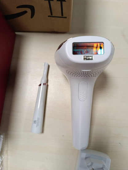 315011 - PHILIPS Pajisje për heqjen e qimeve Lumea IPL 9900 Series, teknologji SenseIQ dhe SkinAI, 220-240V, 4 aksesorë për trupin, fytyrën dhe zonat precize, pa tel (BRI951/00)