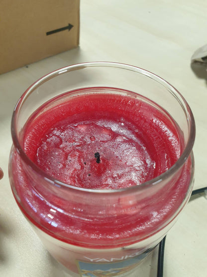 184268 - YANKEE CANDLE Qiri Aromatik në Gotë të Madhe | Aromë Nata e Krishtlindjeve | Kohëzgjatje Djegieje deri në 150 Orë | Dhurata e Përshtatshme për Gra
