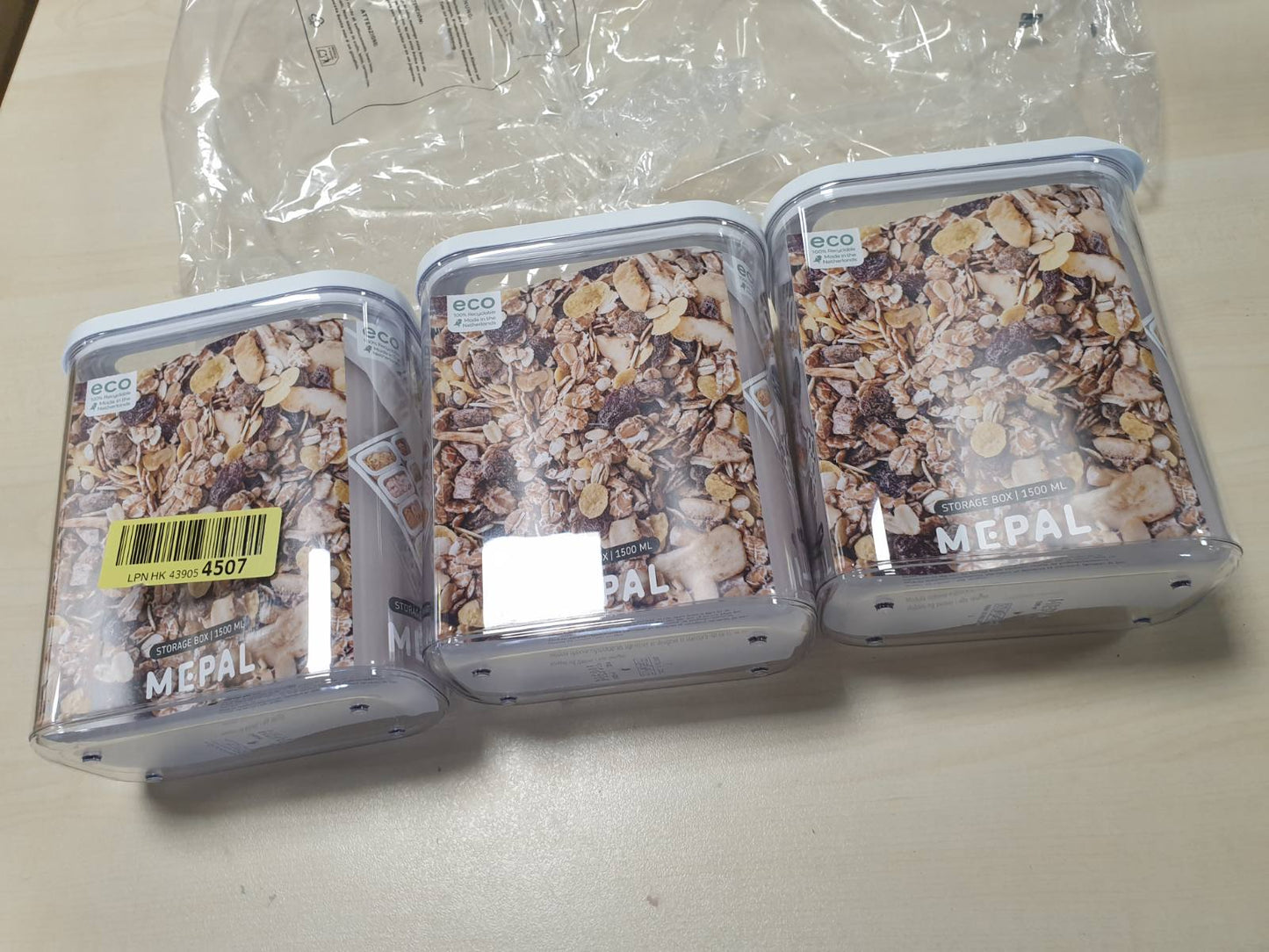 183650 - MEPAL - Seti prej 3 Enësh Ruajtëse Drejtkëndëshe me Kapakë, Kapacitet 1500 ml, Materiali Plastik, E Bardhë