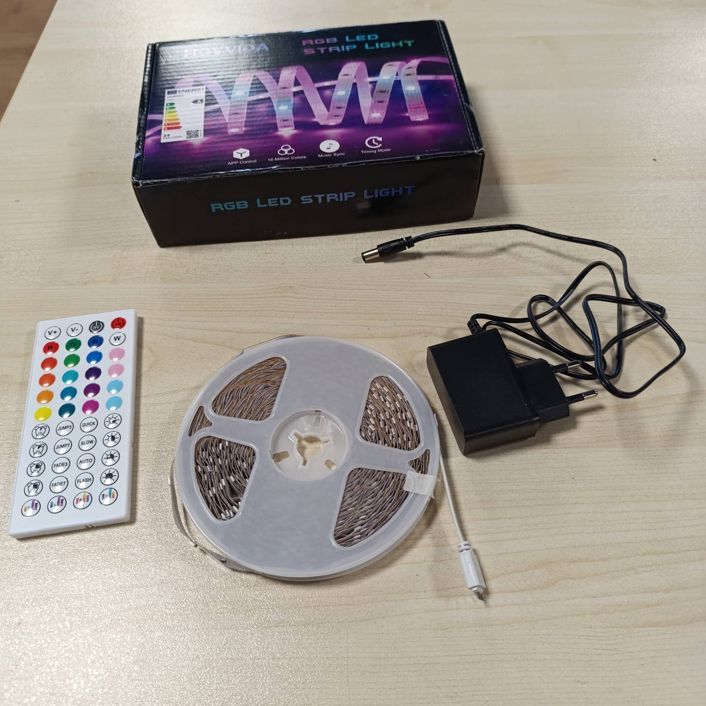 185629 - HOVVIDA Shirit LED 15M, 1x15M, 30 LED për metër, RGB, 450 LED, me aplikacion dhe telekomandë, modalitet muzikor dhe të kohe, për dhomë, dhomë ndenjeje, kuzhinë, dhomë gjumi, bar, festë