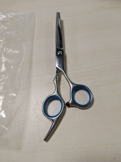302743 - OLIVIA GARDEN Gërshërë SilkCut, Madhësia 6.5", Tehe konvekse, çelik japonez, shiten në kuti