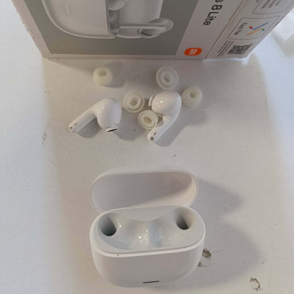 273595 - XIAOMI REDMI Buds 8 Lite: Kufje të vërteta pa tel në vesh, 42dB ANC, altoparlantë 12.4 mm, deri në 36 orë jetëgjatësi baterie, Bluetooth 5.4, të bardha