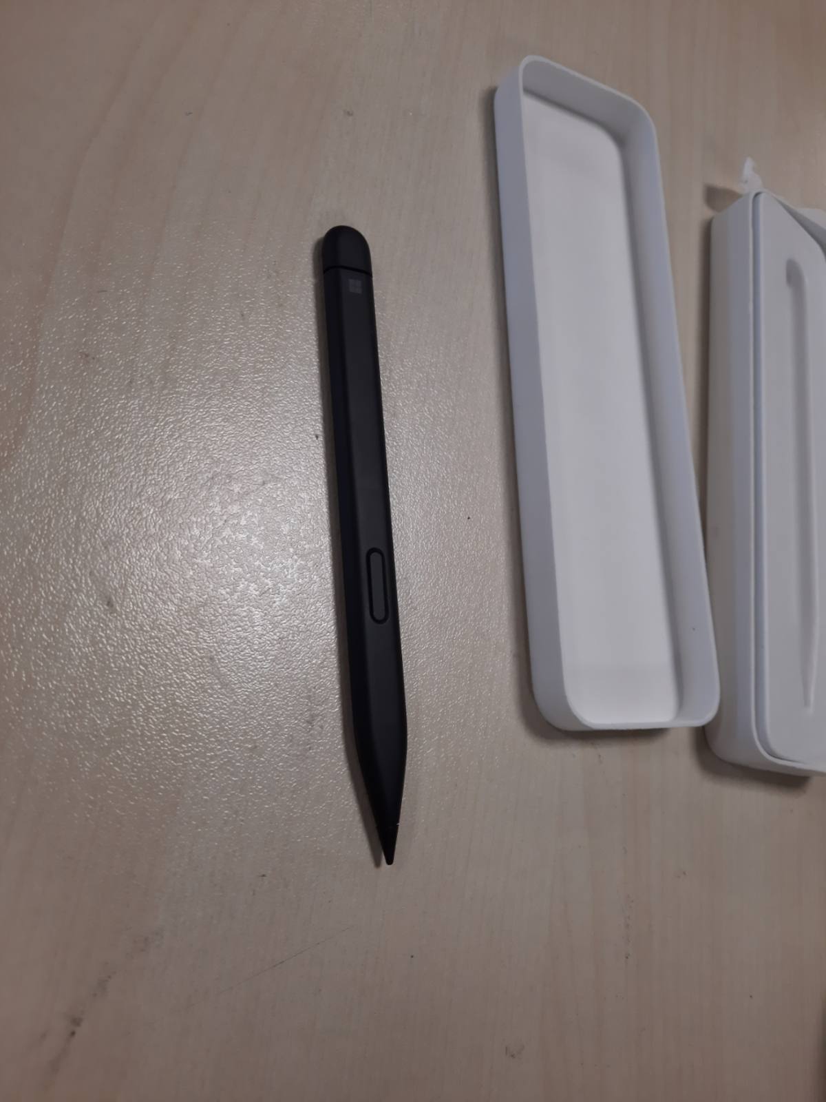 272820 - MICROSOFT Surface Slim Pen 2, për Surface Laptop Studio, Surface Pro 8, Surface Pro X, Surface Duo 2, ngjyrë e zezë