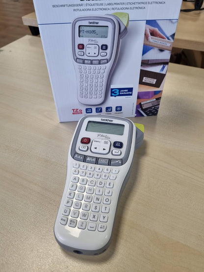 273159 - BROTHER Printer Etiketash PT-H105 (për shirita TZe me gjerësi 3.5 deri në 12 mm, shpejtësi printimi deri në 20 mm/sek), Shumëngjyrësh
