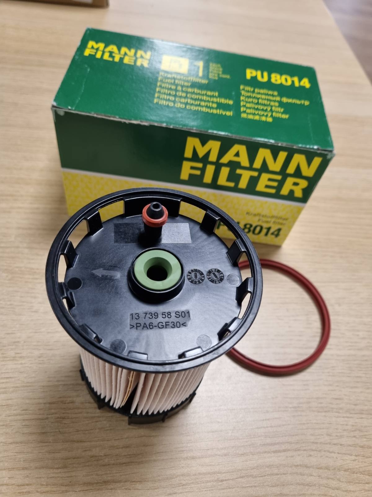 293455 - MANN-FILTER Filtri i karburantit PU 8014, për makina dhe furgonë.