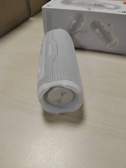 319390 - JBL Flip 7, altoparlant Bluetooth portativ, jetëgjatësi baterie 16 orë, IP68 rezistent ndaj ujit dhe pluhurit, JBL Pro Sound, e bardhë