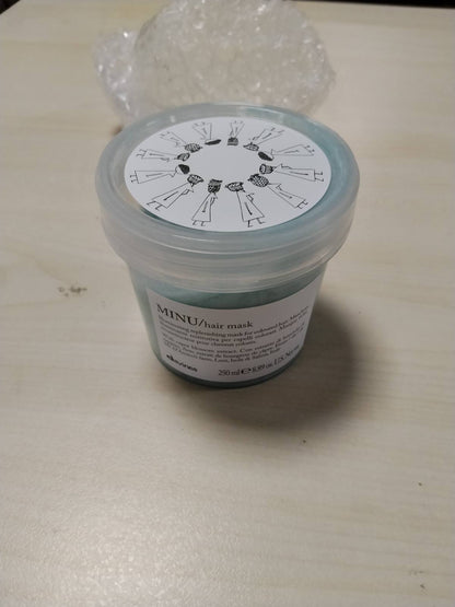 300529 - DAVINES Maskë flokësh MINU, 250 ml, për kujdesin thelbësor të flokëve, pako me 1 copë