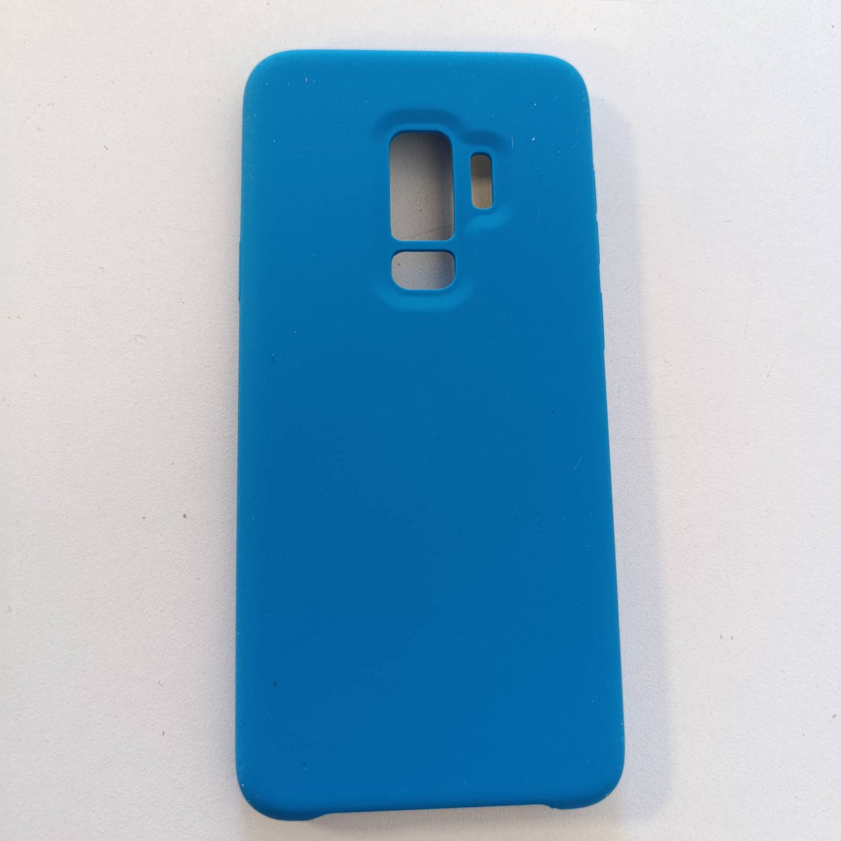 300120 - kwmobile Mbrojtëse e përputhshme me Samsung Galaxy S9 Plus, prej Silikoni të Butë TPU, Blu e Ndritshme