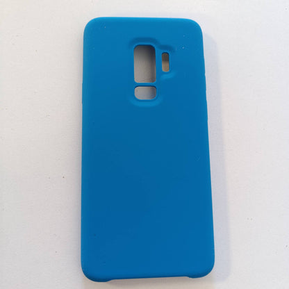 300120 - kwmobile Mbrojtëse e përputhshme me Samsung Galaxy S9 Plus, prej Silikoni të Butë TPU, Blu e Ndritshme