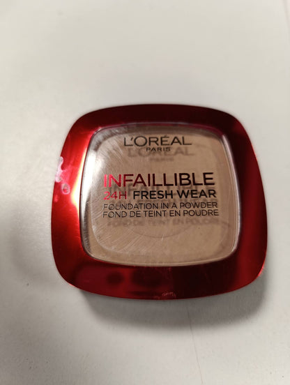 298524 - L'ORÉAL PARIS Fondatinë Pudre me Qëndrueshmëri të Gjatë - Rezistent ndaj Ujit - I Pagabueshëm, Qëndrueshmëri e Freskët 24H - Nuanca: Skin Beige (130) - 9 g