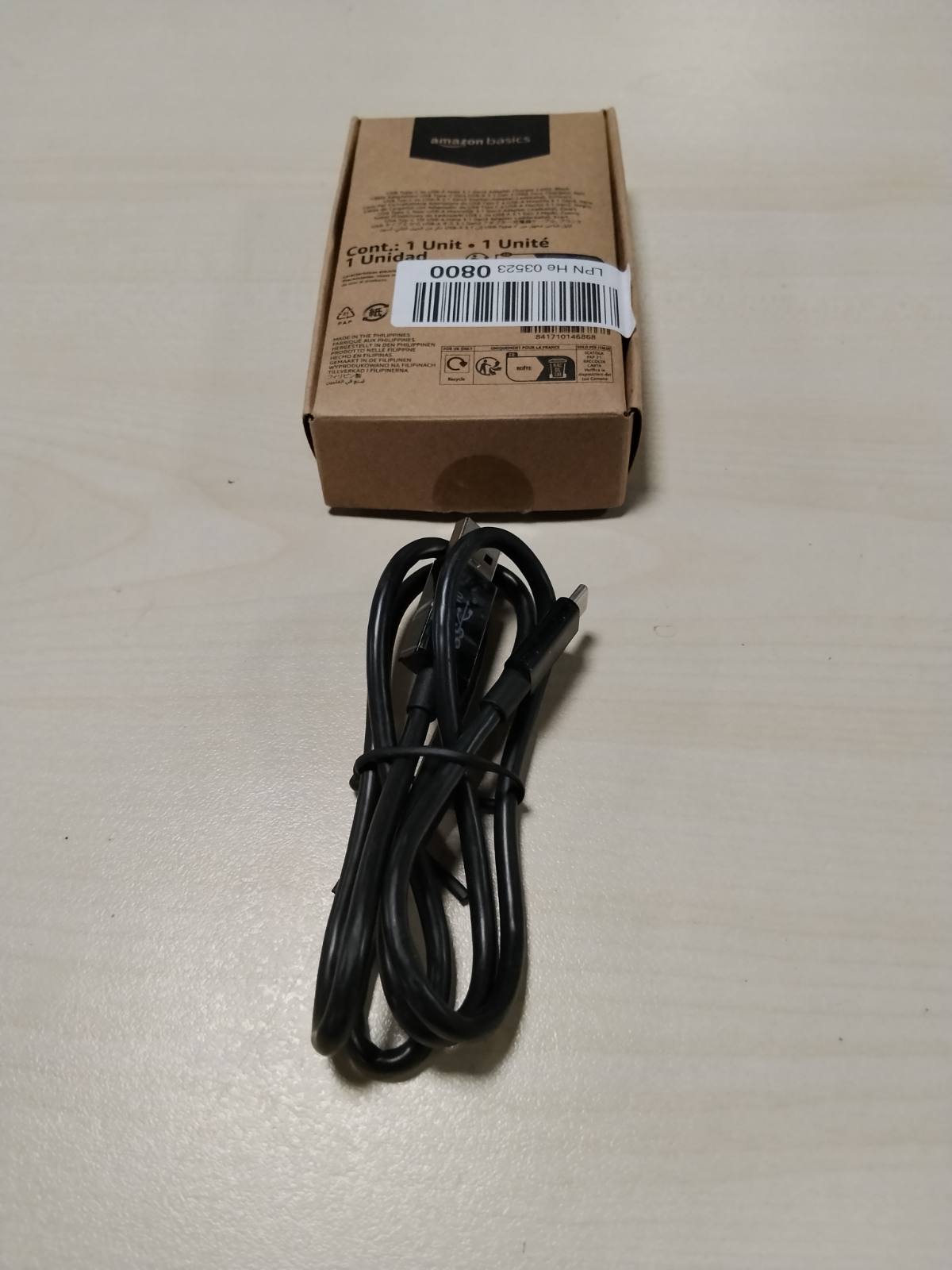 296354 - AMAZON BASICS - Kabllo karikimi USB-C në USB-A 3.1 Gen 2, 0.9 m, 10 Gbps, e zezë