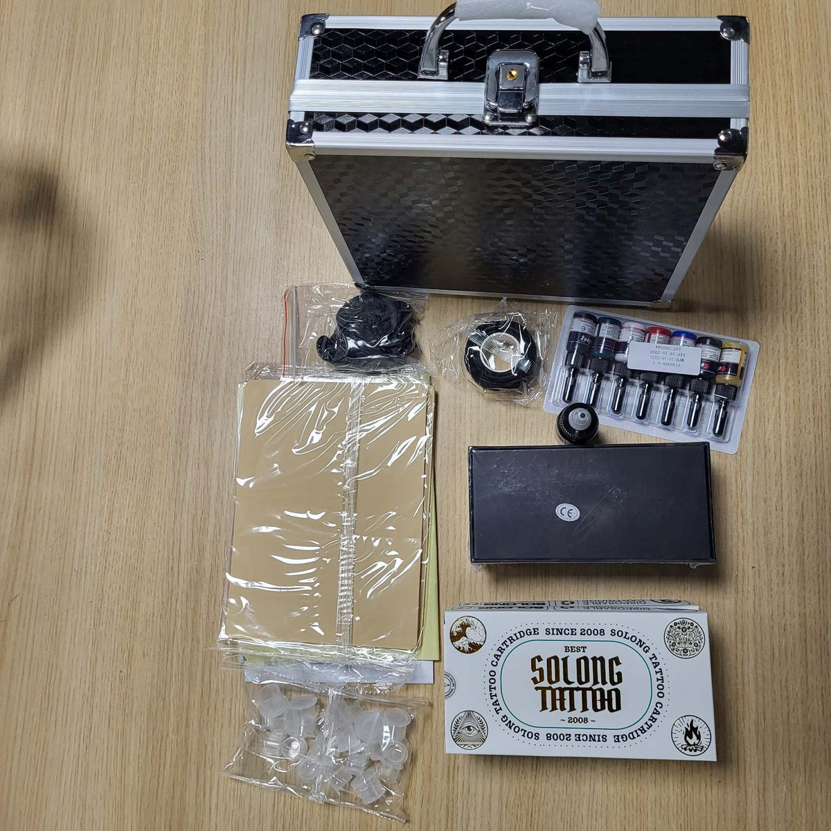296551 - SOLONG Set profesional makinash tatuazhi, pistoletë rrotulluese pa tel me bateri 1800mAh, ekran LCD dixhital, 40 fishekë, gjilpëra, 8 bojëra cilësore për fillestarë dhe artistë tatuazhi, SLE96EN01SEU-9