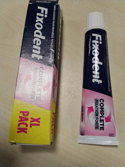 303898 - FIXODENT Krem Ngjitës i Plotë për Proteza të Plota dhe të Pjesëshme, Shije Neutrale, 70ml