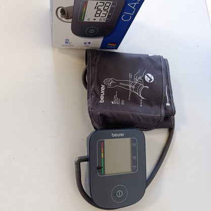 298256 - BEURER Monitor tensioni i gjakut BM 25, për krahun e sipërm, funksionim me një buton, matje e saktë, zbulim i aritmisë, port USB-C, manshetë, transferim të dhënash në Apple Health, ngjyrë blu