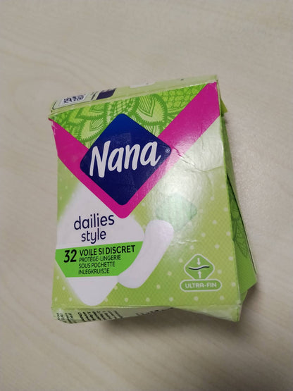 307078 - NANA DAILIES Mbështjellëse të tejdukshme Style - Ultra të holla dhe të ajrosura, 32 mbulesa në qese individuale