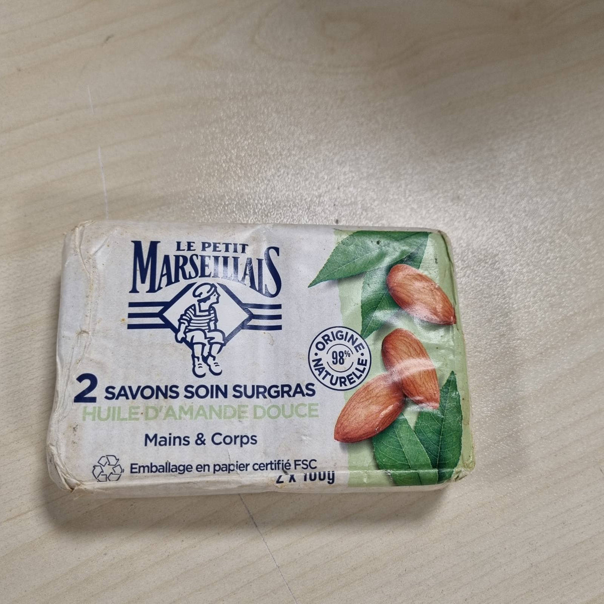301519 - LE PETIT MARSEILLAIS Sapun Kujdesi Ekstra i Pasur me Vaj Bajamesh të Ëmbël, 2 copë 100g, 98% përbërës natyralë, Paketim letre i riciklueshëm