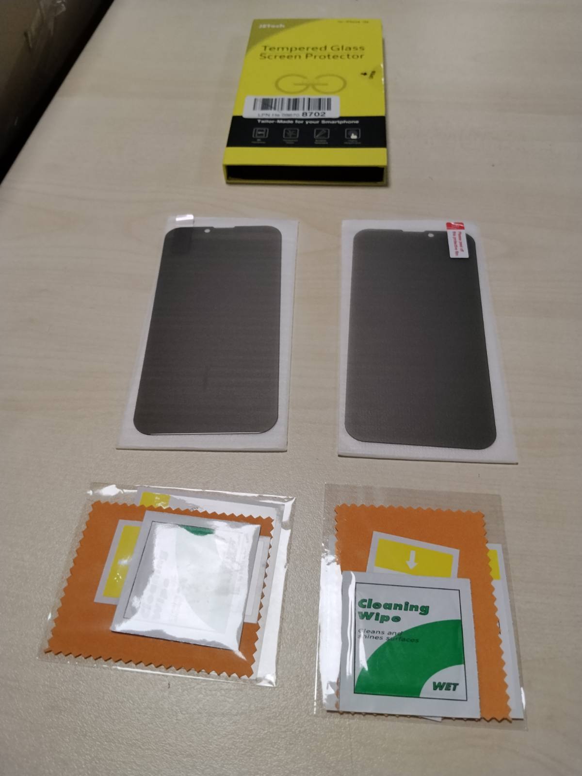 299980 - JETech Mbrojtës Ekrani për Privatësi për iPhone 16e 6.1 inç 2025, Fletë Mbrojtëse prej Qelqi të Temperuar, Pako me 2 copë