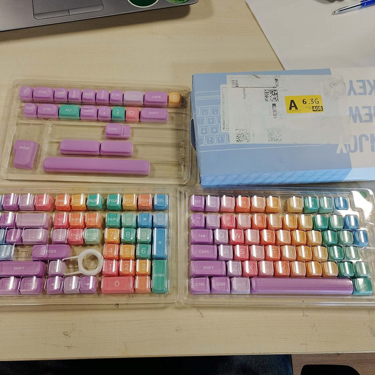 299809 - Tsungup Set tastierash me 126 pjesë, të personalizuara dhe të buta PBT, i pajtueshëm me çelësat Cherry Gateron MX për tastiera mekanike ANSI për lojëra.