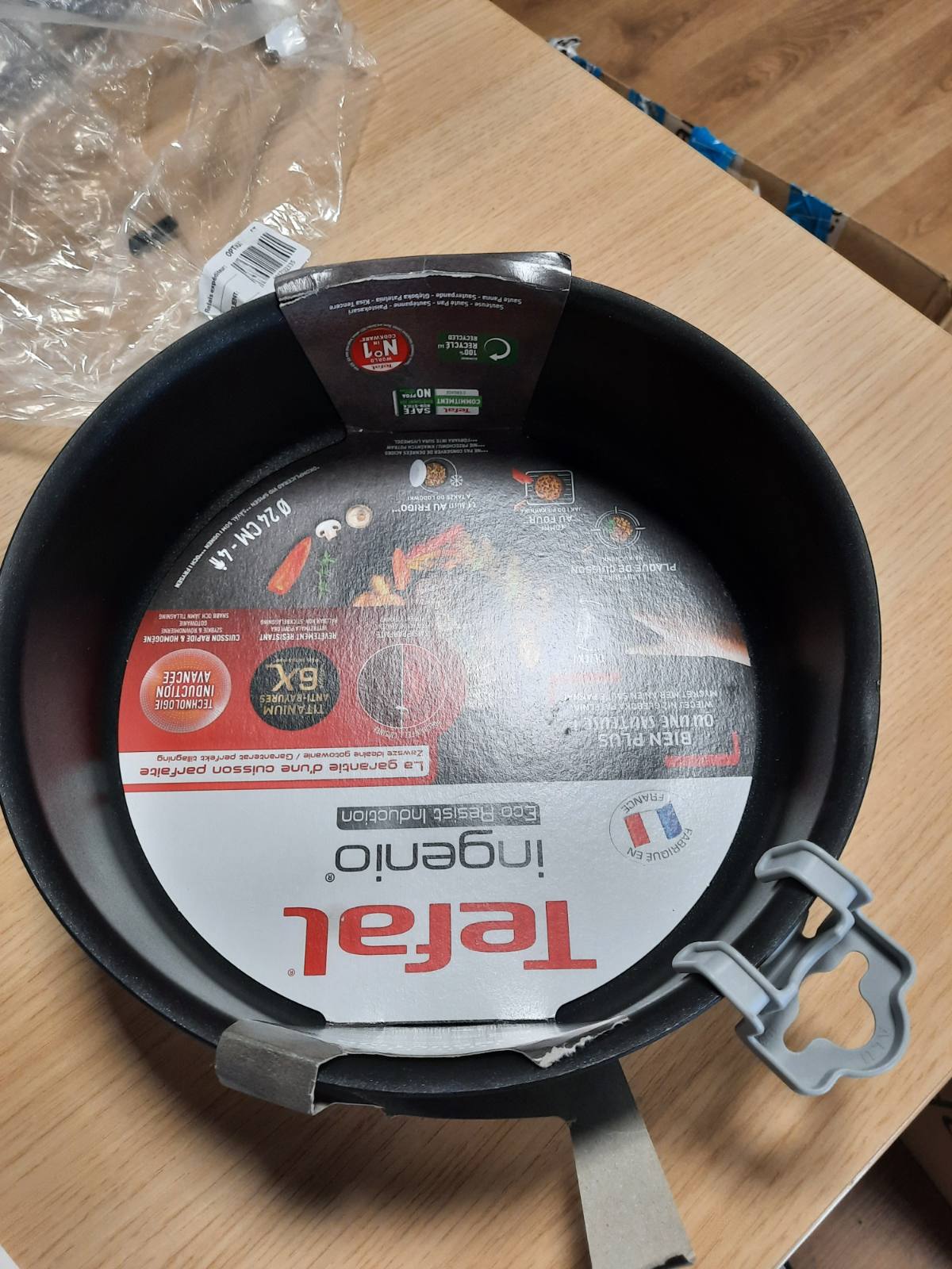 195494 - TIGAN TEFAL Ingenio, 24cm, për Skuqje, me Shtresë jo Ngjitëse, i Përshtatshëm për Ajër të Induksionit, me Tregues Fillimi Gatimi, i Stivueshëm, i Sigurt për Lavastoviljen, Prodhim Francez, L3973502, Rezistent ndaj Mjedisit