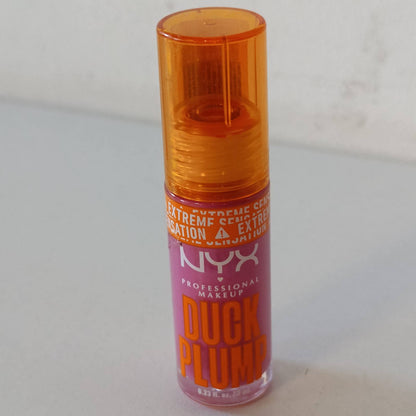 303774 - NYX PROFESSIONAL MAKEUP Shkëlqyes buzësh, efekt buzësh të fryra, përfundim me shkëlqim, formulë vegane