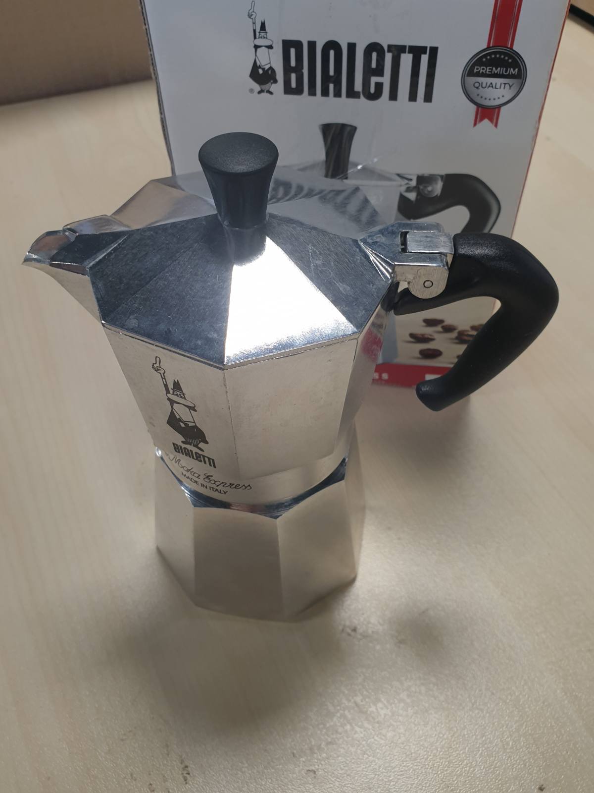 214305 - BIALETTI Makina e kafesë për espresso Moka me 4 gota (190ml), alumini, argjendi