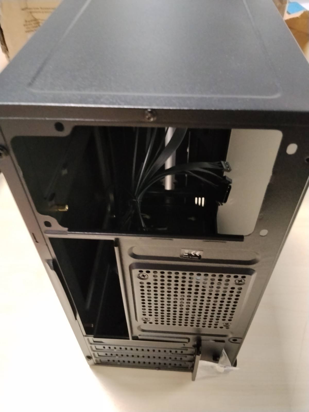 295164 - MARS GAMING MC-S1, Kuti PC Micro-ATX Ultra-Compact, Ndriçim i Përparmë ARGB 12-Modalitetesh, Ventilatorë FRGB, Kuti Lojërash me Dritare të Plotë Anësore, Mbështet Ftohës me Lëng deri në 120 mm, E Zezë