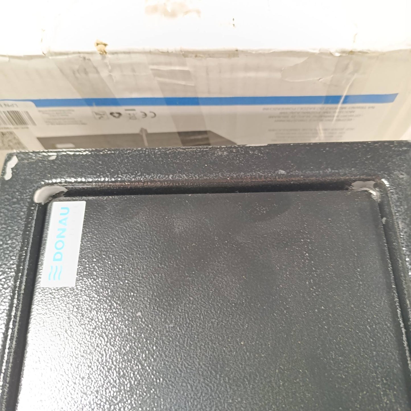 183407 - DONAU TECH Kasafortë Muri 8.5L, Dimensionet 31 x 20 x 20 cm, me 2 Çelësa, Manuale për Mobileri, Përshtatshme për Dollap Ruajtje, Ngjyra E Zezë