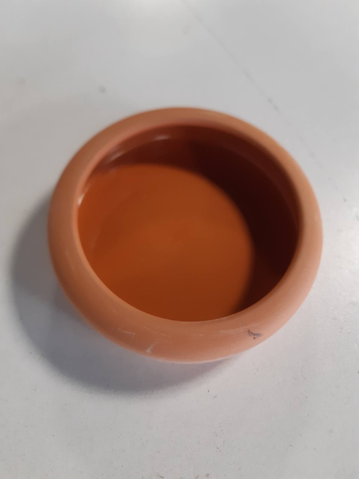 186889 - TRIXIE Tas Qeramik i Rrumbullakët me Rrafsh, Kapacitet 250 ml, Material Terrakote