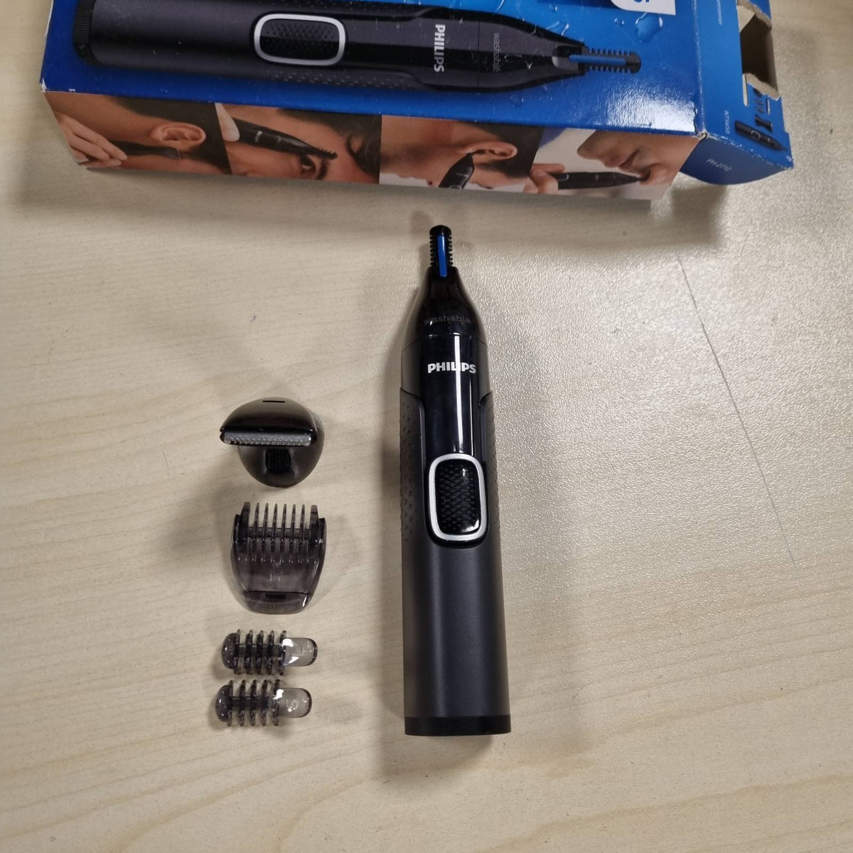 300749 - Philips Prerës hunde Seria 5000, Heqje efikase e qimeve, teknologjia PrecisionTrim, i papërshkueshëm nga uji, modeli NT5650/16