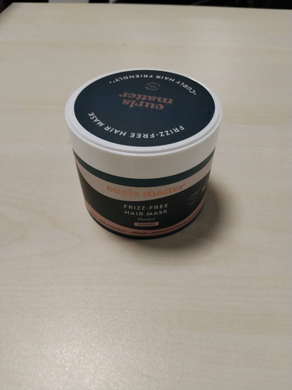 301432 - CURLS MATTER - Maskë për flokë pa kaçurrela 300ml - 97% përbërës natyralë, pa sulfate - vegane